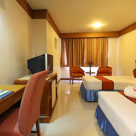 Silom Avenue Inn Μπανγκόκ Εξωτερικό φωτογραφία