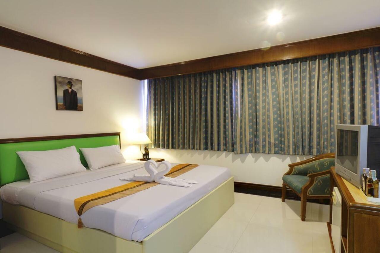 Silom Avenue Inn Μπανγκόκ Εξωτερικό φωτογραφία