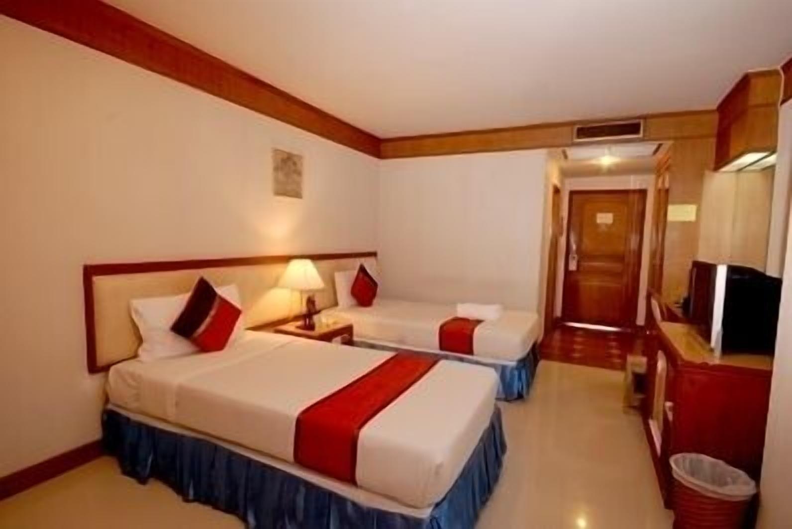 Silom Avenue Inn Μπανγκόκ Εξωτερικό φωτογραφία