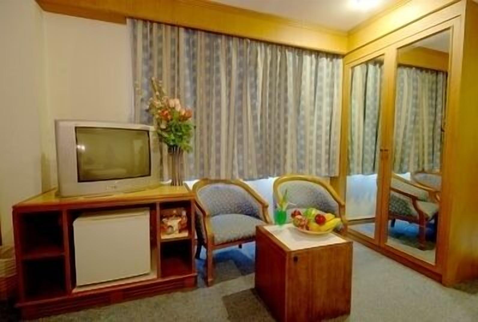Silom Avenue Inn Μπανγκόκ Εξωτερικό φωτογραφία